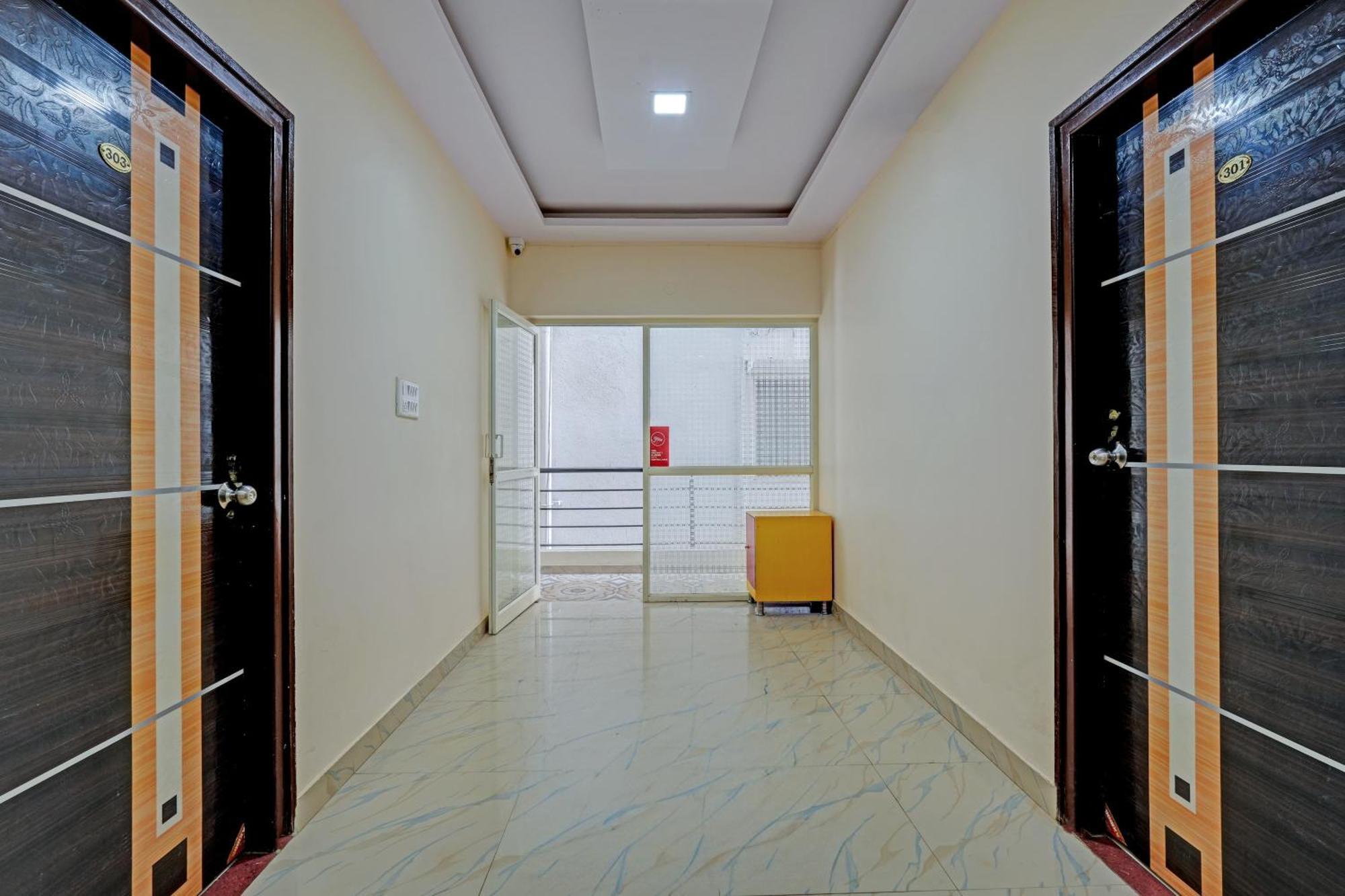 Hotel O New Shelton Suites Yelahanka Buitenkant foto