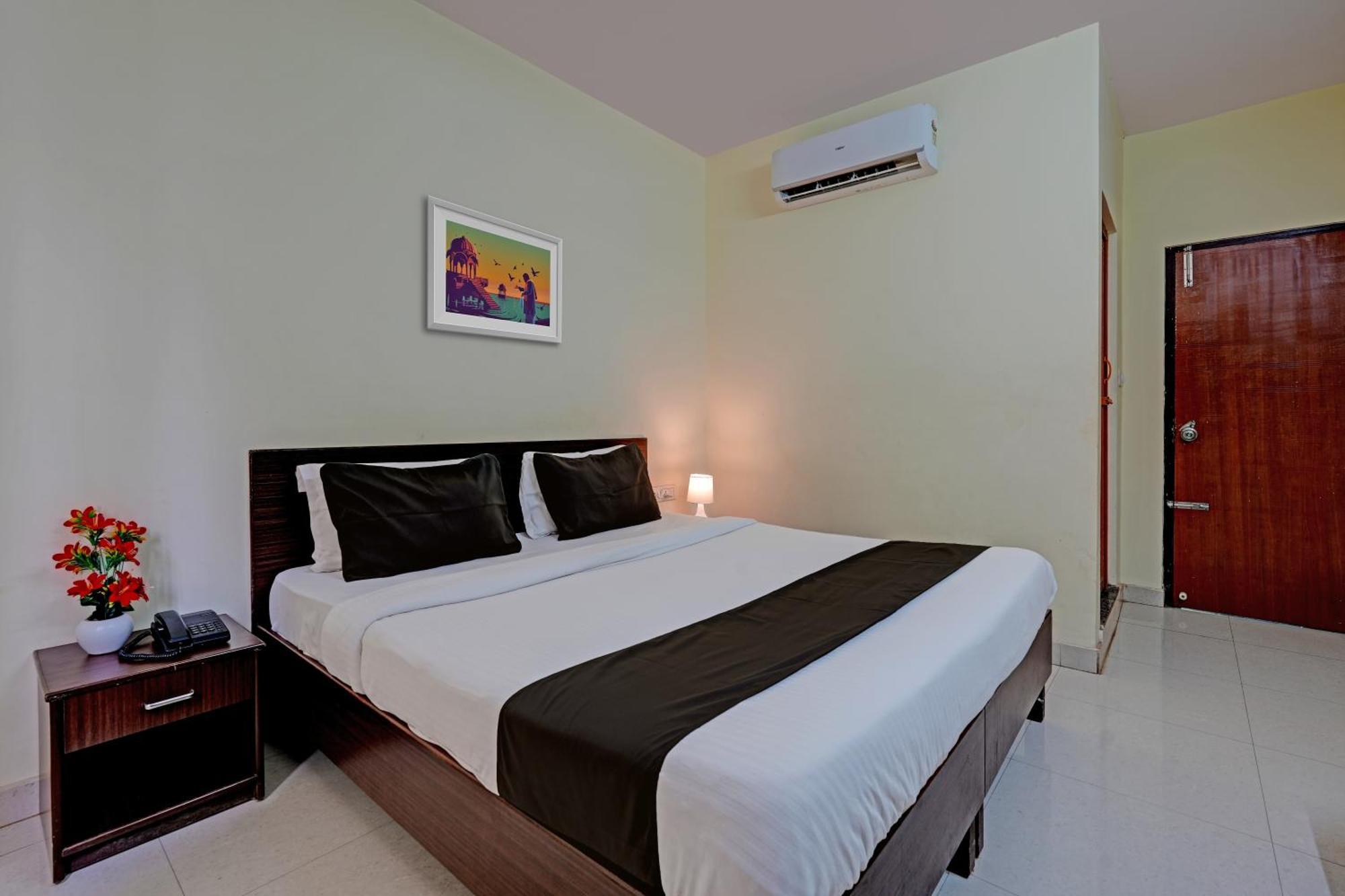 Hotel O New Shelton Suites Yelahanka Buitenkant foto